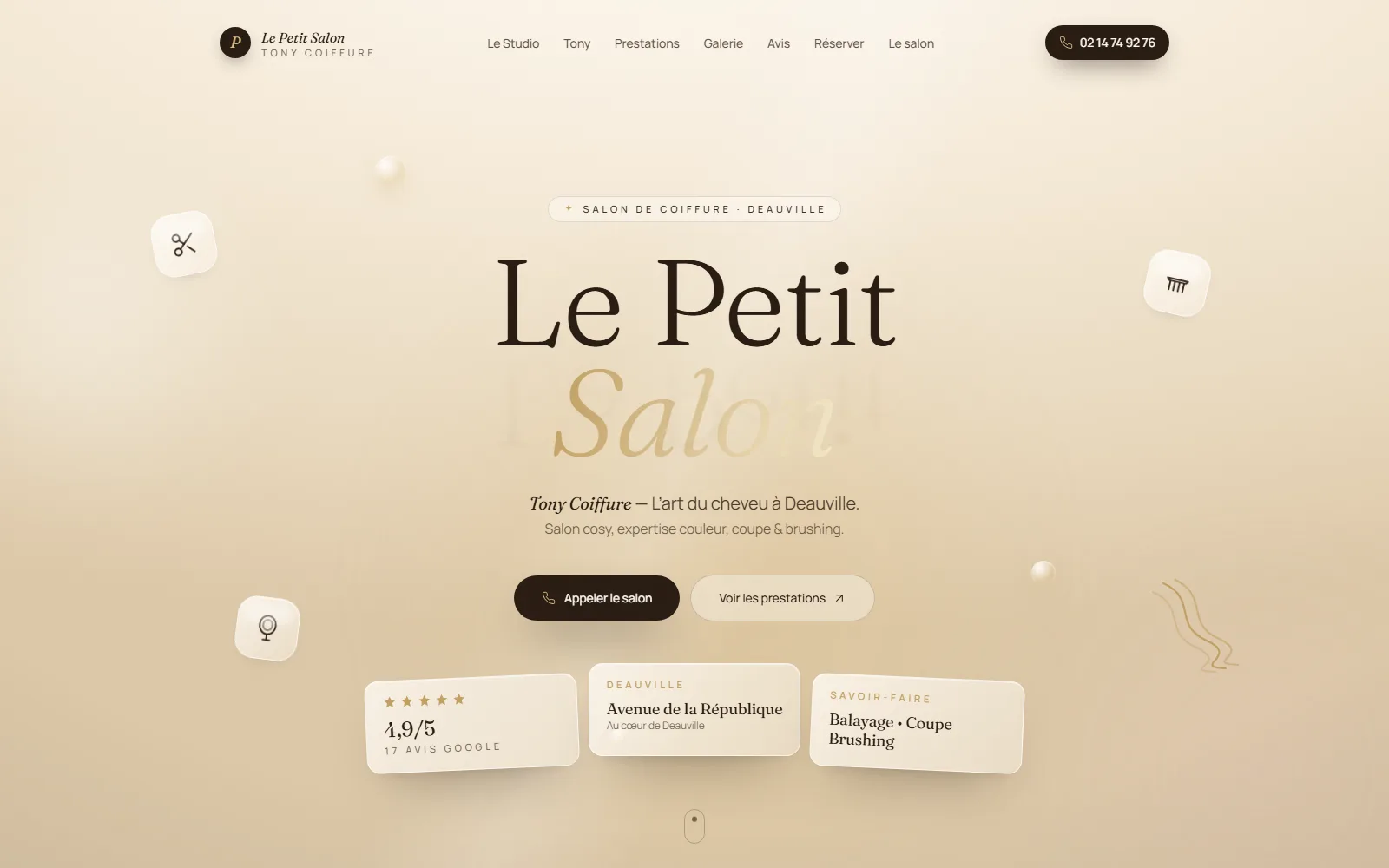 Page d'accueil Le Petit Salon — hero « L'art du cheveu à Deauville »